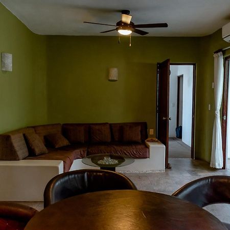 Apartamento Zihuatanejo con alberca Exterior foto