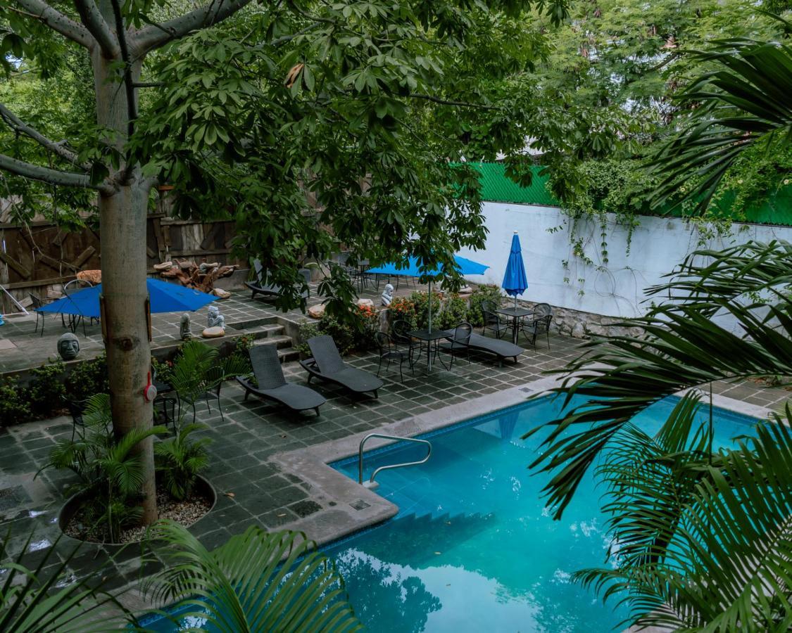 Apartamento Zihuatanejo con alberca Exterior foto