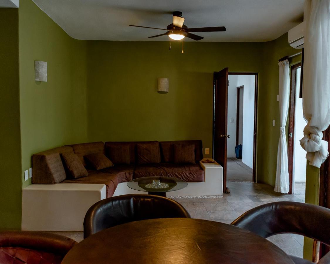Apartamento Zihuatanejo con alberca Exterior foto
